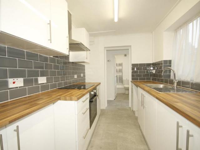 Homeview Terrace, Murston. 3 bed terraced house to rent £1,275 pcm £294 pw