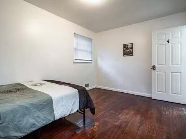 Homey & Spacious House in Quiet College Park Neighborhood id.
