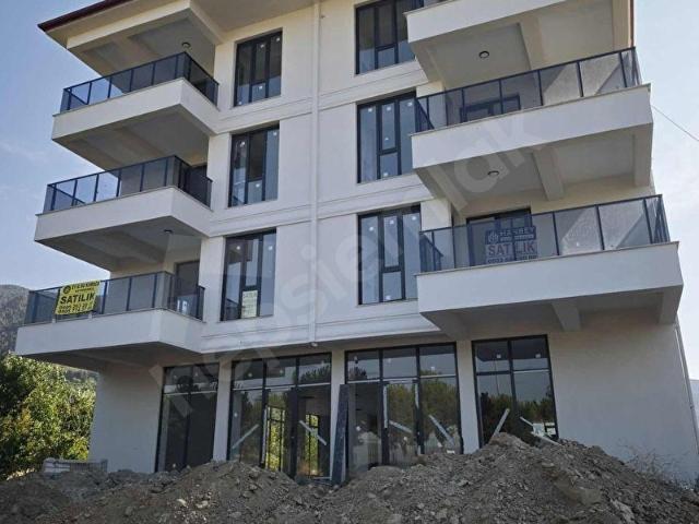 HONAZIN EN GÖZDE NOKTASINDA, FERAH VE KONFORLU 3+1 DAİRE