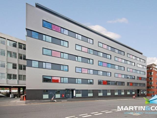 Honduras Wharf, Summer Lane. 2 bed apartment to rent £1,000 pcm £231 pw
