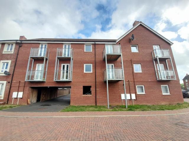 Honduras Gardens, Milton Keynes, MK3 2 bed apartment to rent £1,350 pcm £312 pw