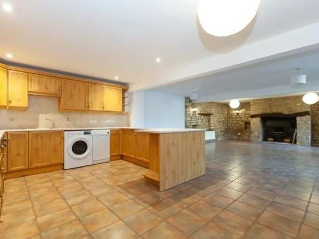 Hone Court, Pooles Lane, Charlbury