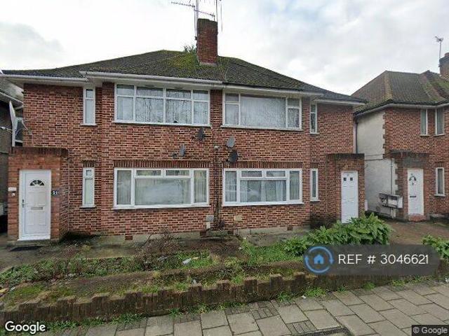 Honeypot Lane, London, NW9 2 bed maisonette to rent £1,650 pcm £381 pw