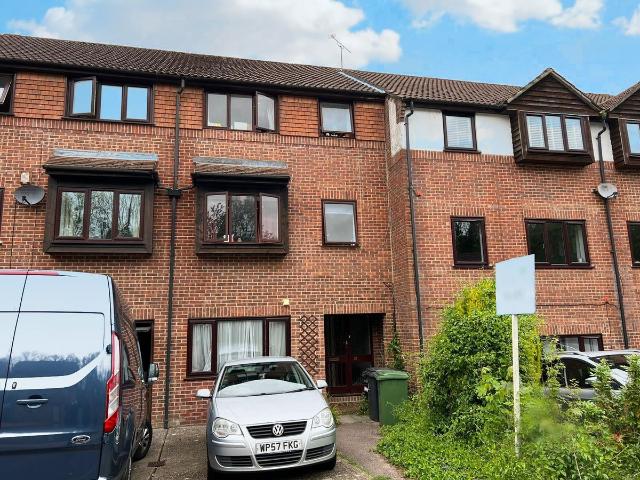 Honeysuckle Close, Winchester SO22, 1 bed property to rent, £650 pcm | PrimeLocation