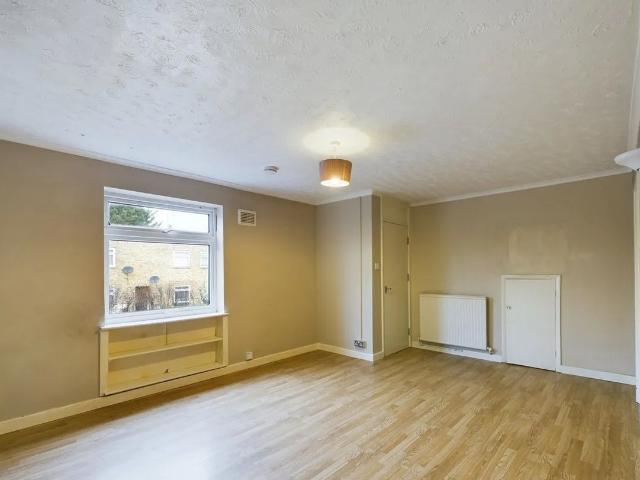 Honeysuckle Gardens, Hatfield AL10, 4 bed end terrace house to rent, £1,675 pcm | PrimeLocation