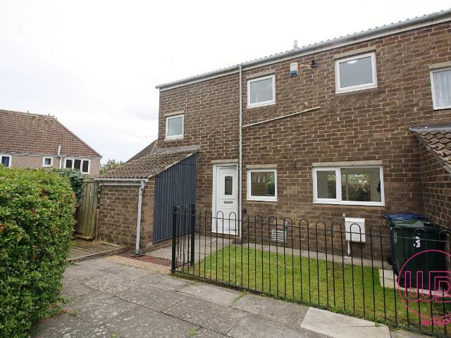Honister Close, Newcastle Upon Tyne NE15, 2 bed terraced house to rent, £850 pcm | PrimeLocation