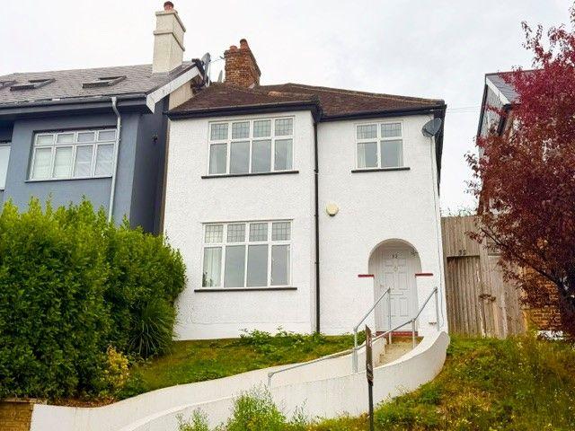 Honor Oak Road, London SE23, 3 bed detached house to rent, £3,000 pcm | PrimeLocation