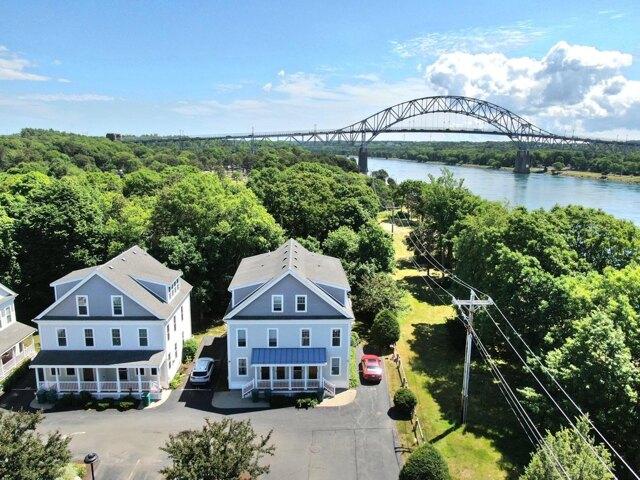 Honora Ln Unit,buzzards Bay, Condo For Sale