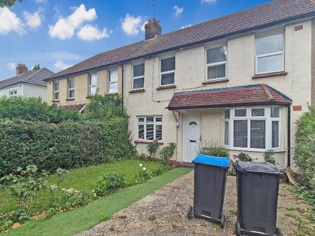 Hood Avenue, London N14, 3 bed property to rent, £2,600 pcm | PrimeLocation