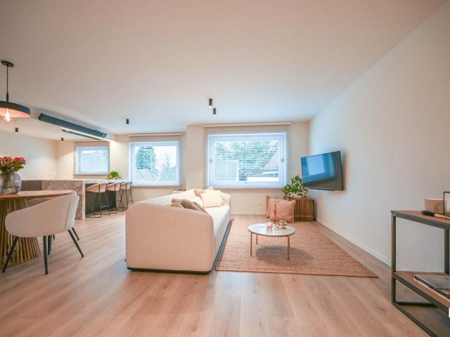Hoogwaardig afgewerkt appartement in hartje Ingelmunster