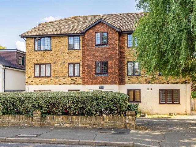 Hook Road, Surbiton 1 bed apartment to rent £1,450 pcm £335 pw