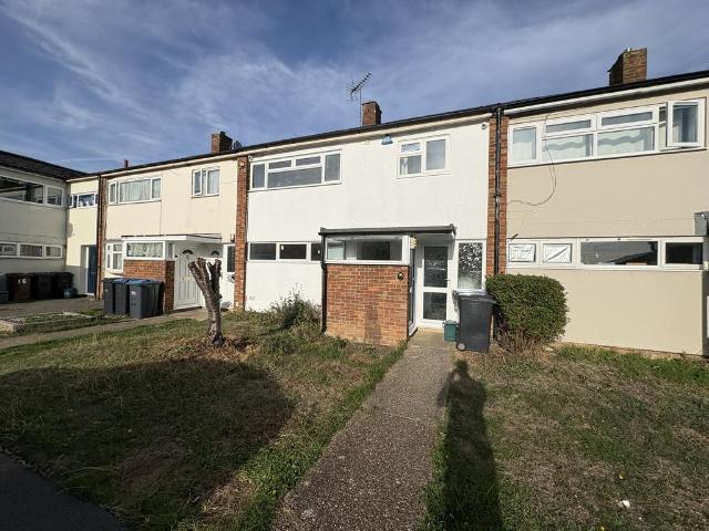 Hookfield, HARLOW 3 bed house to rent £1,700 pcm £392 pw