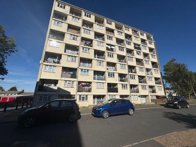 Hobtoe Road, Harlow CM20, 1 bed flat to rent, £1,200 pcm | PrimeLocation