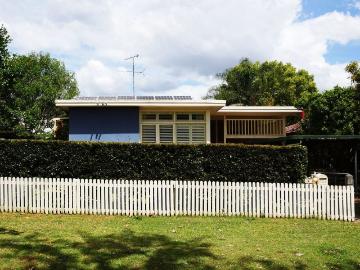 Hobartville, 4 Day Avenue