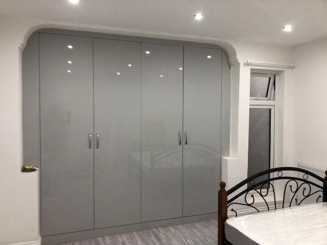 Hobbs Mews, Ilford IG3, 2 bed flat to rent, £1,750 pcm | PrimeLocation