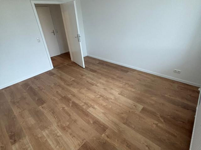 Hoch oben wohnen: 4 Zimmer mit Balkon in Laatzen 30880