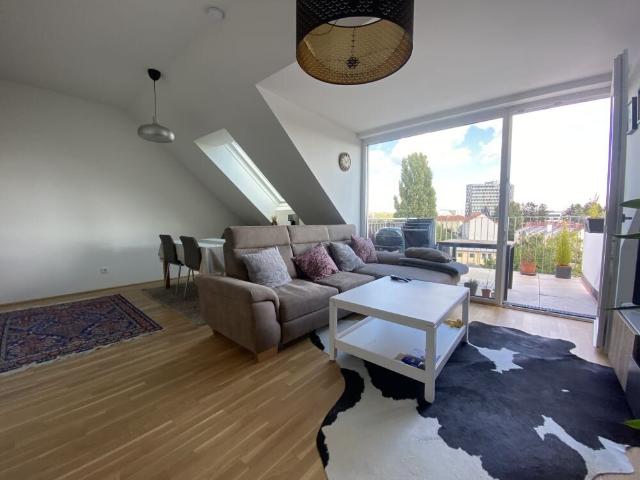 Höchste Lebensqualität – Penthouse Wohnung in bester Grazer Lage mit Traumaussicht über die Dächer von Graz – Provisionsfrei
