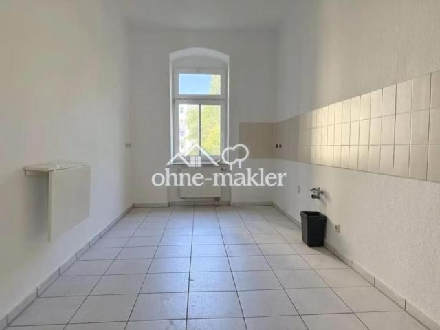 Hochparterre Wohnung in Chemnitz in Uni Nähe frisch renoviert