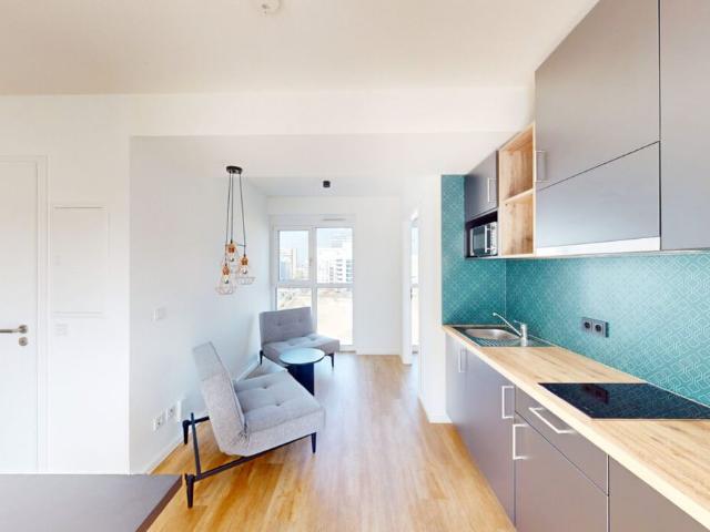 Hochwertig möblierte 1 Zimmer Wohnung
