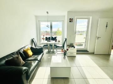 Hochwertig möblierte 2 Zimmer Neubauwohnung mit Süd West Balkon, Alpenblick in München Laim