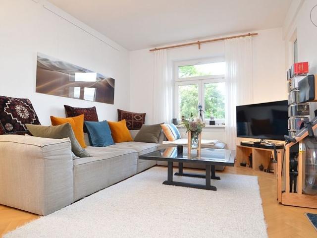 Hochwertig möblierte Wohnung mit WLAN und 2 Balkone zentral in Nürnberg