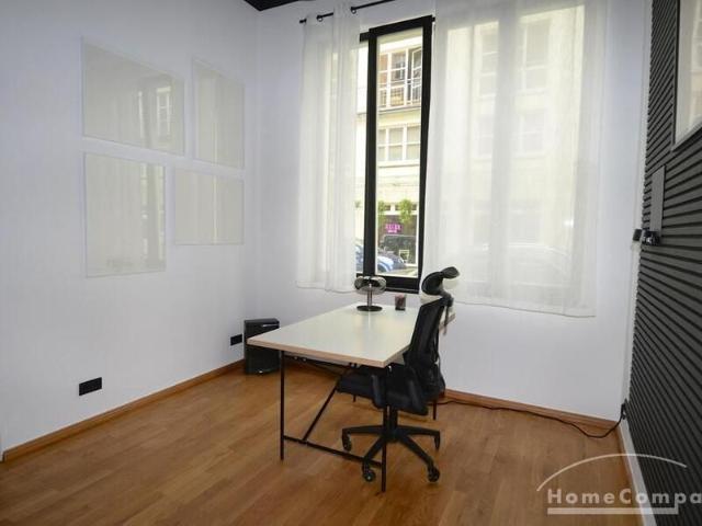 Hochwertig möbliertes Townhouse in Mitte