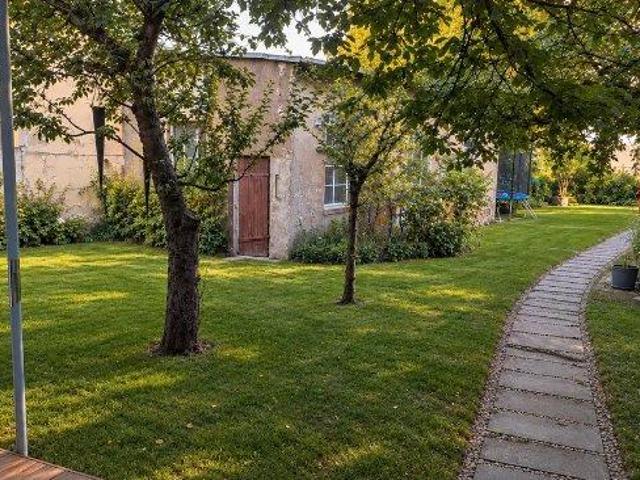 Hochwertig modernisiertes Einfamilienhaus mit großzügigem Garten