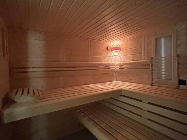 Hochwertig modernisiertes Wohlfühlhaus mit Spa Bereich & Garten