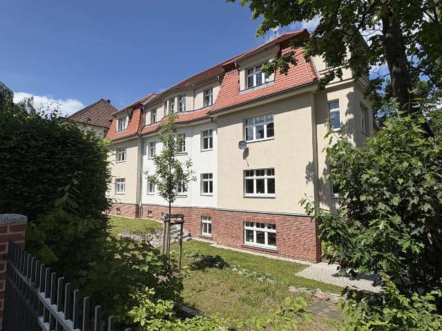 hochwertig ausgestattet, sensationell große 4 Raum Wohnung mit Balkon mit Blick auf den Tierpark