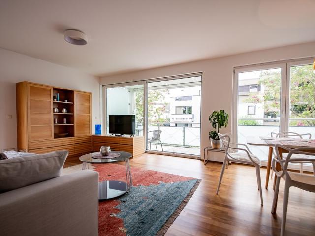 Hochwertig ausgestattete 3 Zimmer Wohnung in Harlaching