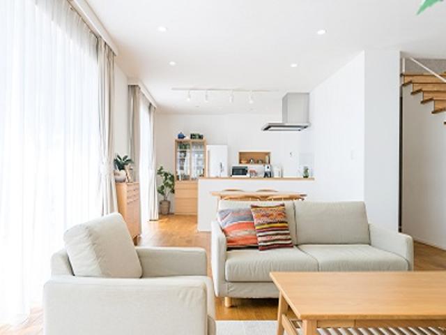 Hochwertig ausgestattete Maisonettewohnung in bevorzugter Wohnlage nahe der Außenalster