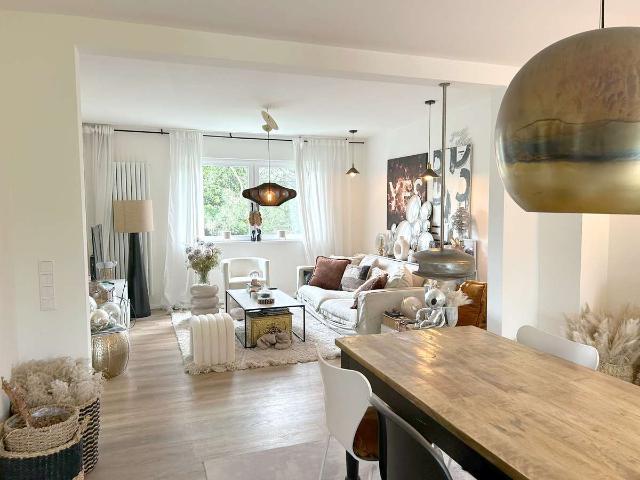 Hochwertig kernsanierter Altbau im Loft Stil in Krefeld Fischeln