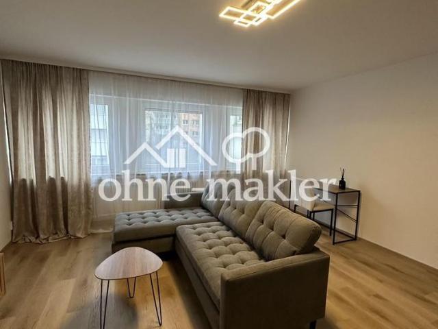 Hochwertig renovierte 2,5 Zimmer Wohnung mit Panorama Blick – Stuttgart Mitte