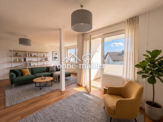 Hochwertig saniert & sofort bezugsfrei: Moderne 3,5 Zimmer Wohnung mit Balkon, Garage