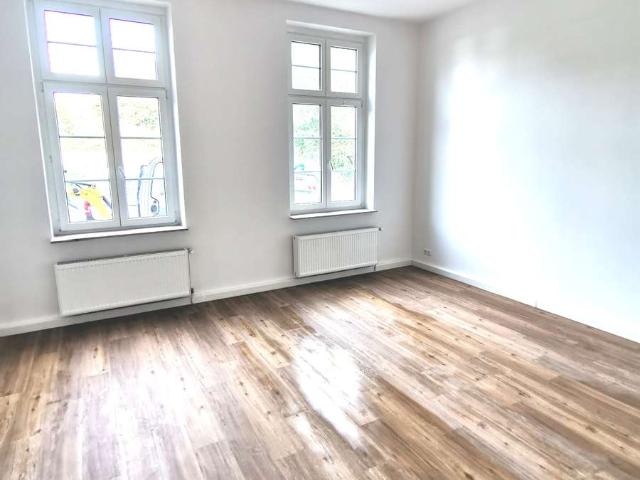 Hochwertig sanierte, in Boddennähe liegende 2 Zimmer Wohnung in Neuhof bald verfügbar