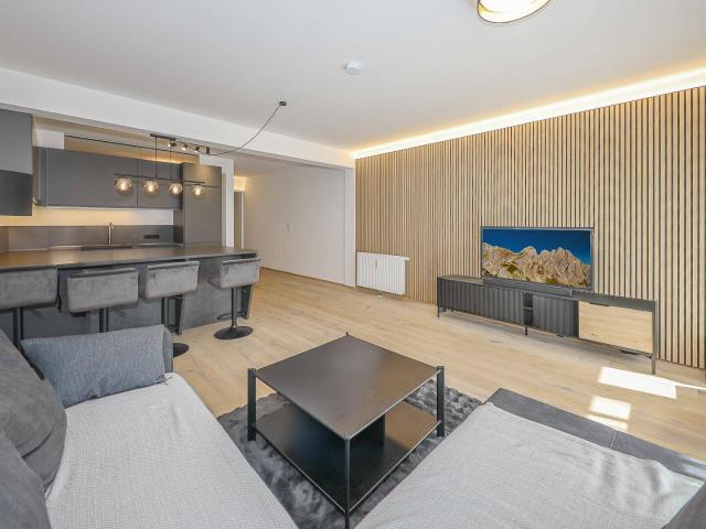 Hochwertig sanierte Wohnung mit außergewöhnlichem Raumgefühl