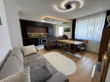 Hochwertig sanierte 2 Zimmer Wohnung mit Lift & Vollmöblierung