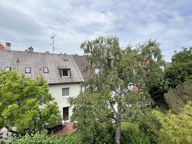Hochwertig sanierte 3.5 Zimmerwohnung in Laim