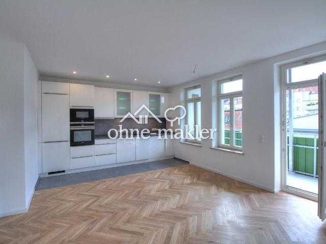 Hochwertig sanierte 3 Zimmer Wohnung mit Luxus Einbauküche, Terrasse und Gartenabteil