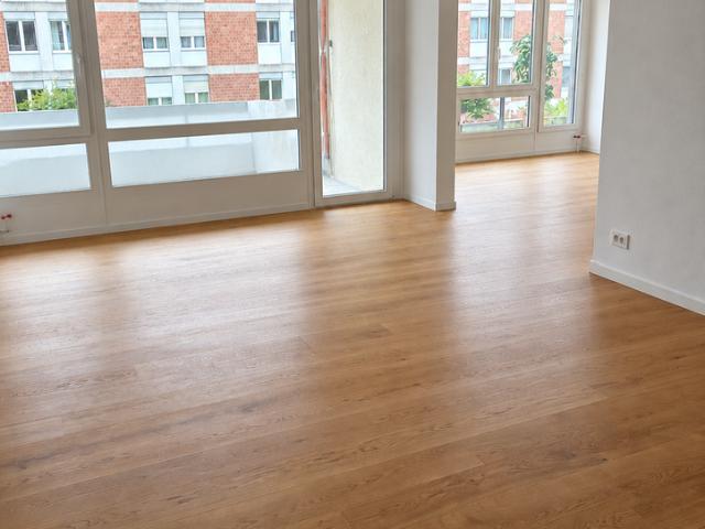 Hochwertig sanierte 4.5 Zimmer Wohnung mit Balkon im Spitalackerquartier