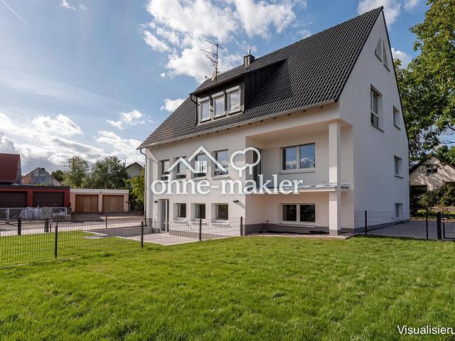 Hochwertig sanierte 4 Zimmer OG Wohnung mit Balkon, Garten und 2 Stellplätzen