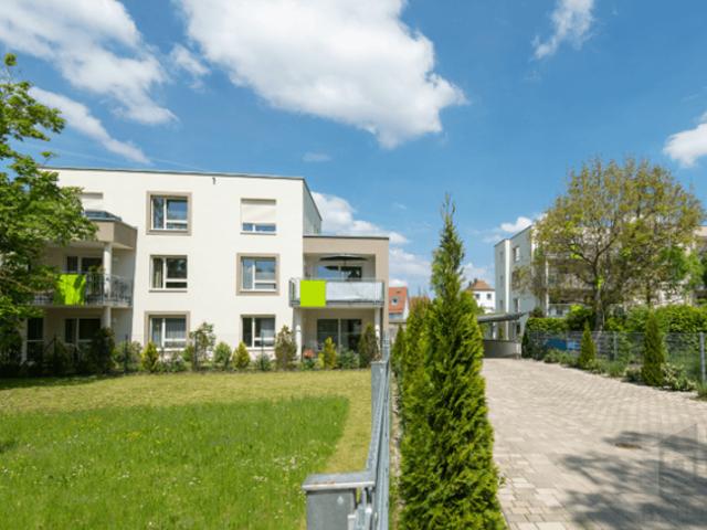 Hochwertig und groÃzÃ¼gig 2 Zimmer Wohnung!