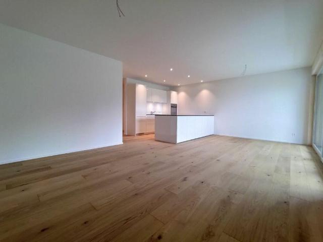 HOCHWERTIG UND MODERN AUS REGIONALEM HOLZ