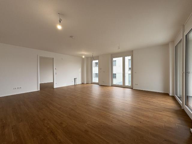 Hochwertige 4 Zimmer Wohnung mit Balkon – Modernes Wohnen im Erstbezug Bietigheimer Wohnbau