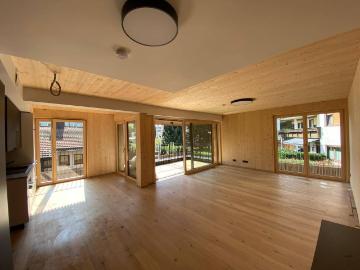 Hochwertige 4 Zimmer Wohnung Neubau Massivholz
