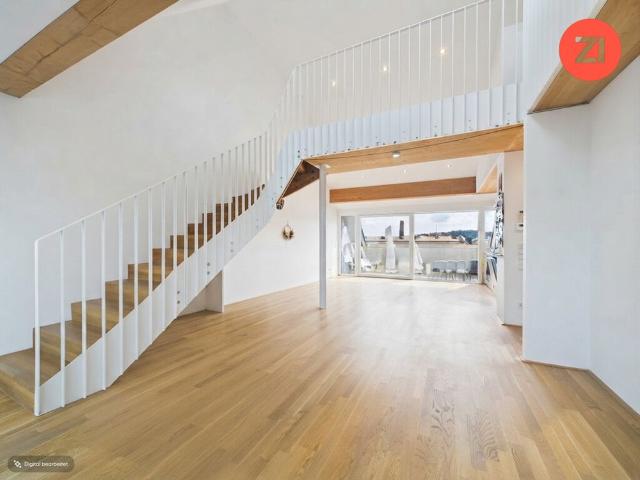 Hochwertige 4 Zimmer Wohnung inkl. Küche nähe Musiktheater ab November verfügbar
