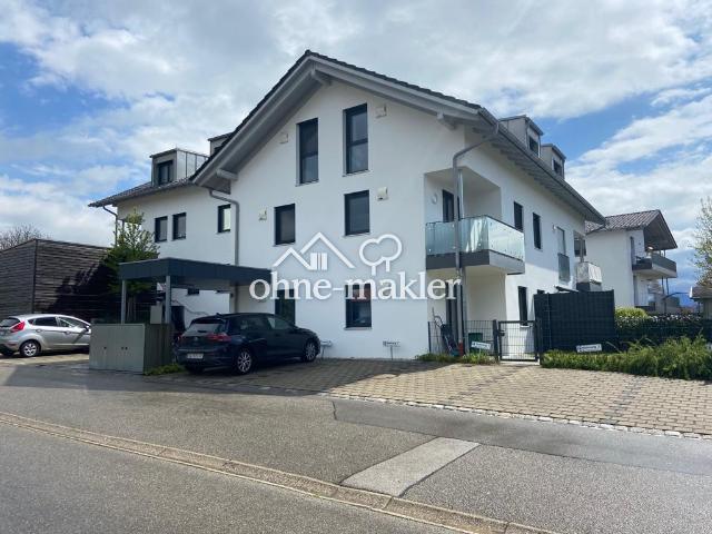 Hochwertige 4 Zimmer Neubauwohnung mit 2 Balkonen, Aufzug & Stellplätzen An der Grenze zu Salzburg