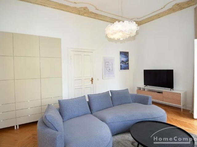 Hochwertige 4 Zimmerwohnung, Altbau Stuck, am Ku´Damm zentral
