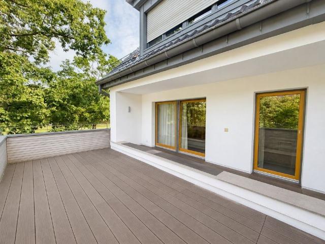 HOCHWERTIGE 4 ZIMMERWOHNUNG IN BEGEHRTER LAGE VON KREFELD BOCKUM ZU MIETEN!