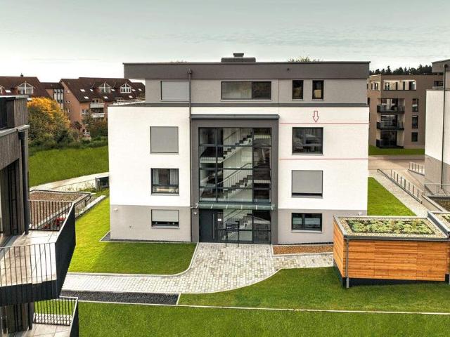 Hochwertige 4 Zimmerwohnung mit toller Raumwirkung in sehr ruhiger von Calw Wimberg Lage zu verkaufen!
